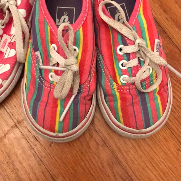 Two pairs of toddler girls vans size 6 pink - Picture 5 of 7